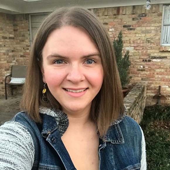 Meet your Posher, Caitlyn - Picture 1 of 1